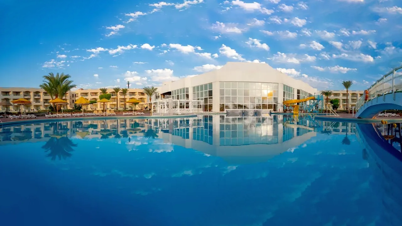 Aurora Oriental Resort